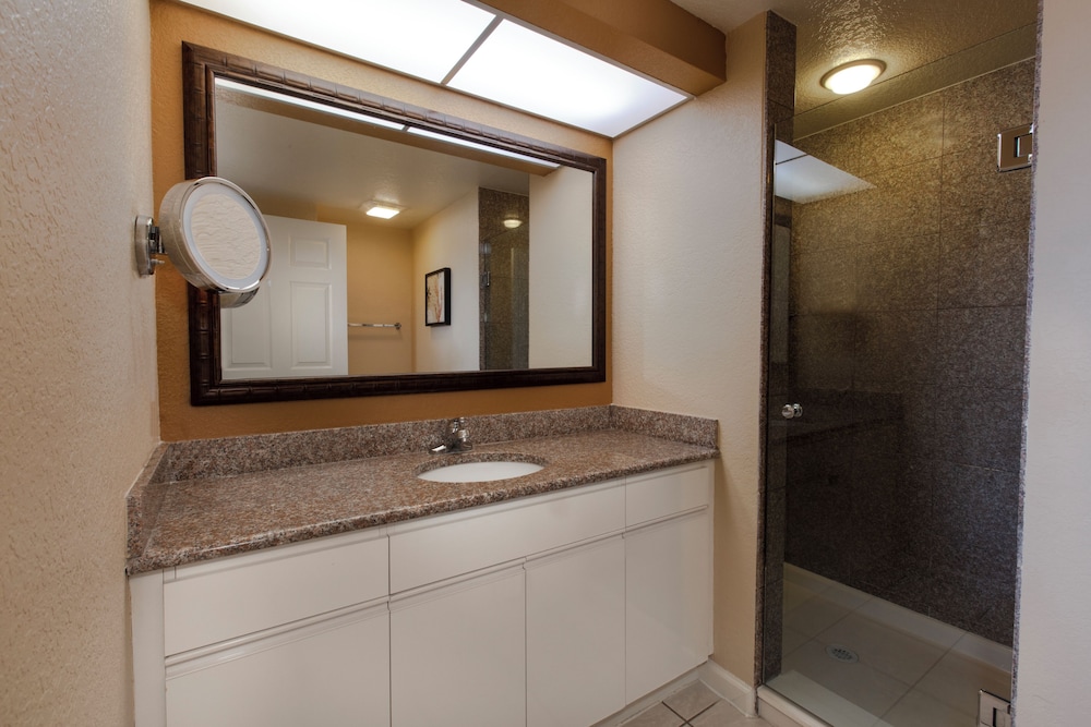 Westgate Town Center Resort — Hotel rooms in Kissimmee, Florida