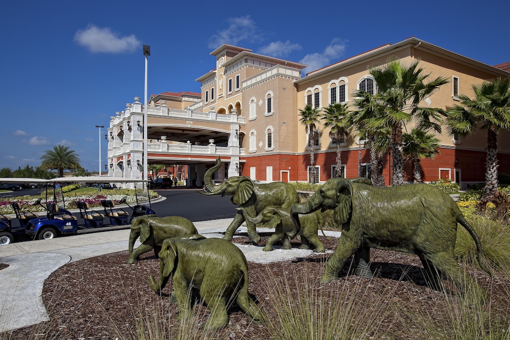Westgate Town Center Resort — Hotel building in Kissimmee, Florida