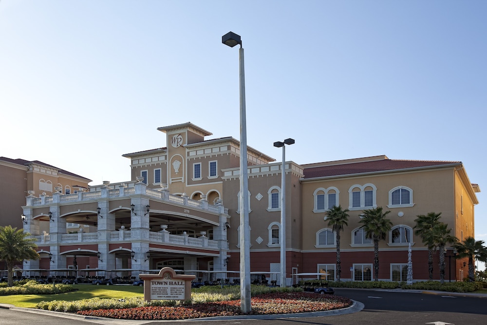 Westgate Town Center Resort — Hotel building in Kissimmee, Florida
