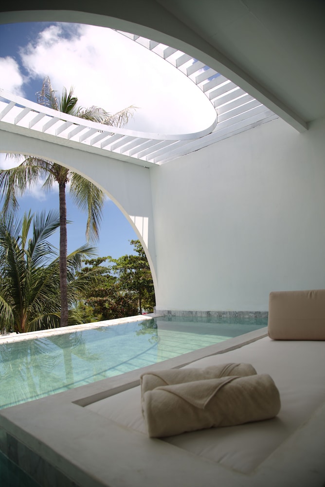 SALA Samui Chaweng Beach Resort — Swimming pool in Bo Phut, Surat Thani