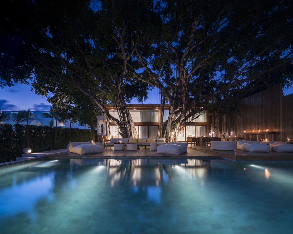 SALA Samui Chaweng Beach Resort — Swimming pool in Bo Phut, Surat Thani