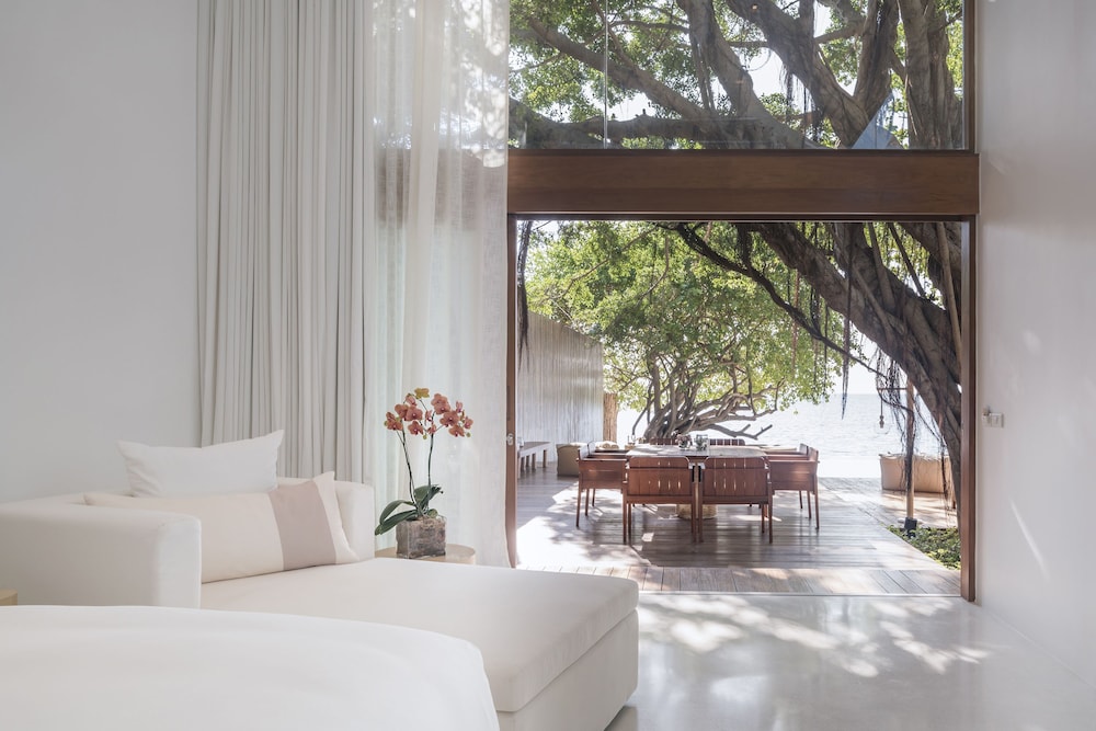 SALA Samui Chaweng Beach Resort — Hotel rooms in Bo Phut, Surat Thani