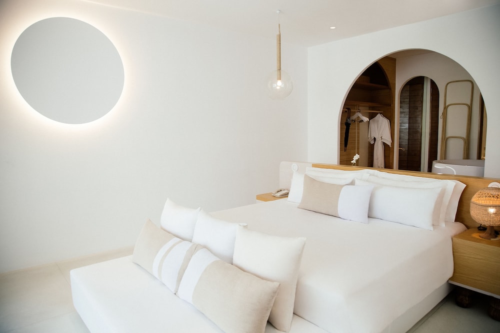 SALA Samui Chaweng Beach Resort — Hotel rooms in Bo Phut, Surat Thani