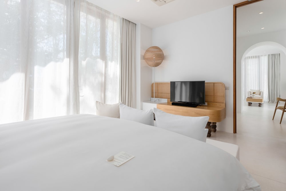 SALA Samui Chaweng Beach Resort — Hotel rooms in Bo Phut, Surat Thani