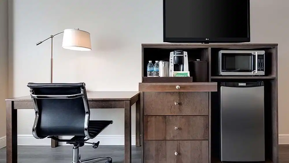 Florida Hotel & Conference Center in the Florida Mall — Hotel rooms in Orlando, Florida