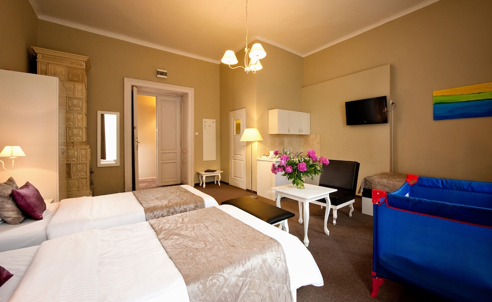 Leone Aparthotel — Hotel rooms in Krakow, Lesser Poland