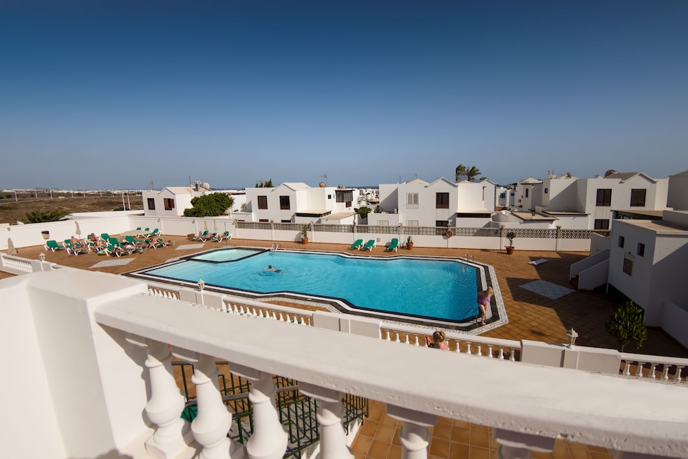 Apartamentos Tisalaya — Swimming pool in Puerto del Carmen, Canary Islands