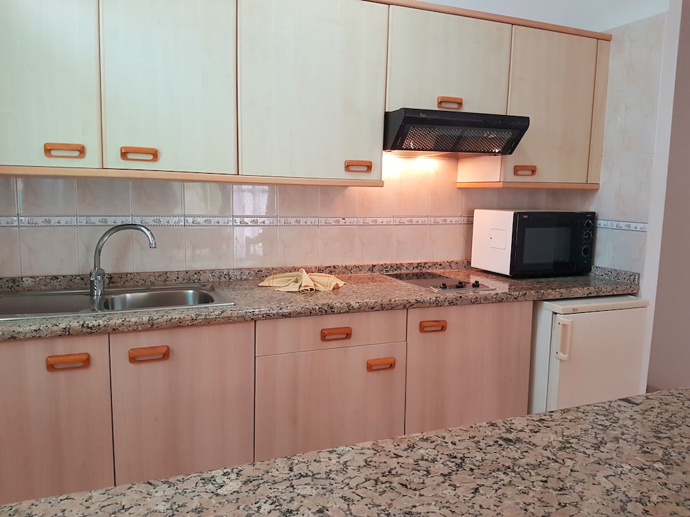 Apartamentos Tisalaya — Hotel rooms in Puerto del Carmen, Canary Islands