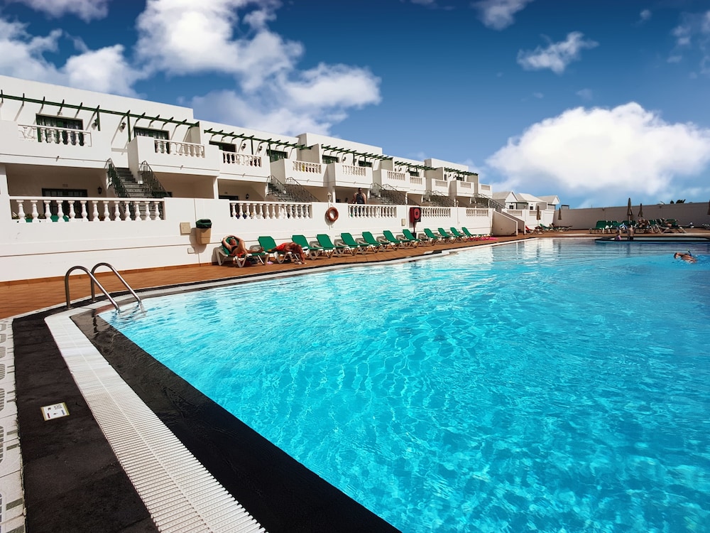 Apartamentos Tisalaya — Swimming pool in Puerto del Carmen, Canary Islands