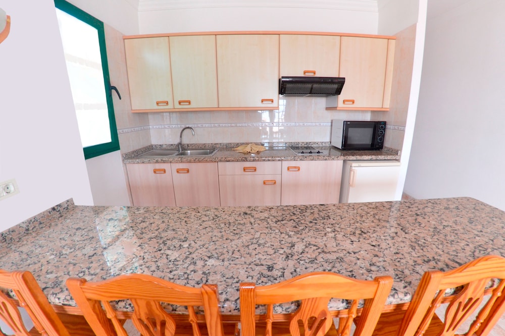 Apartamentos Tisalaya — Hotel rooms in Puerto del Carmen, Canary Islands