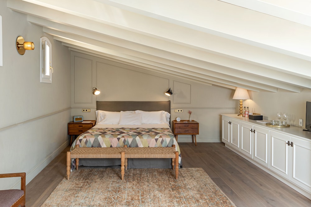 Hotel Boutique Can Sastre — Hotel rooms in Ciutadella de Menorca, Balearic Islands