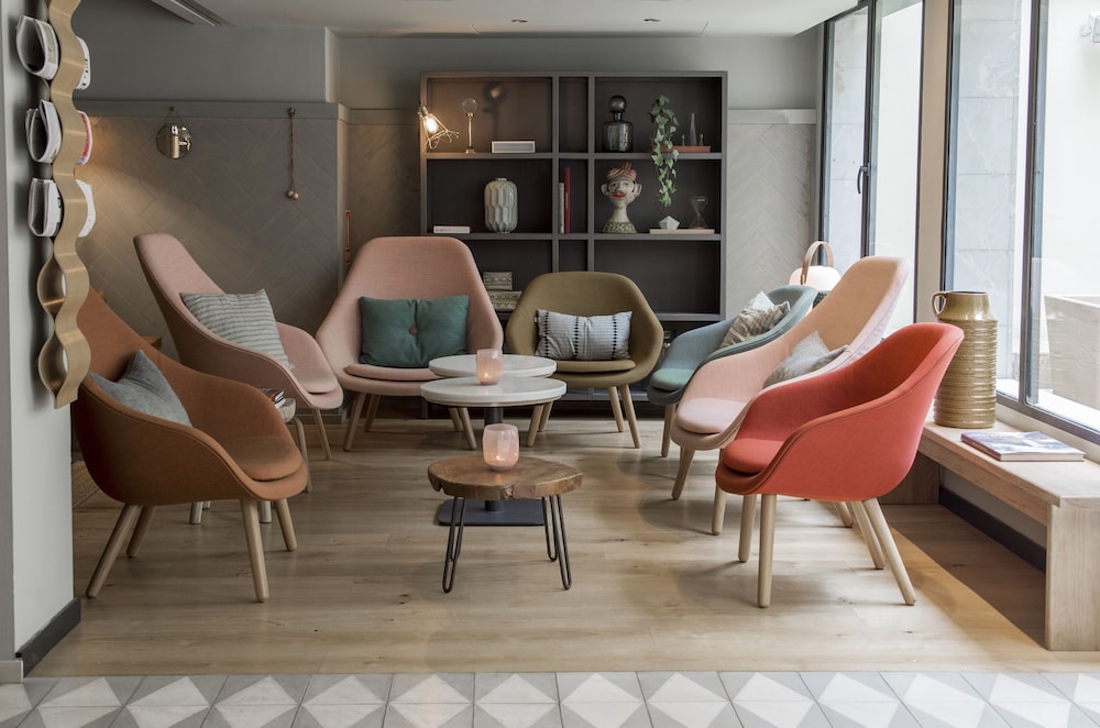 Petit Palace Hotel Tres — Hotel building in Palma de Mallorca, Balearic Islands