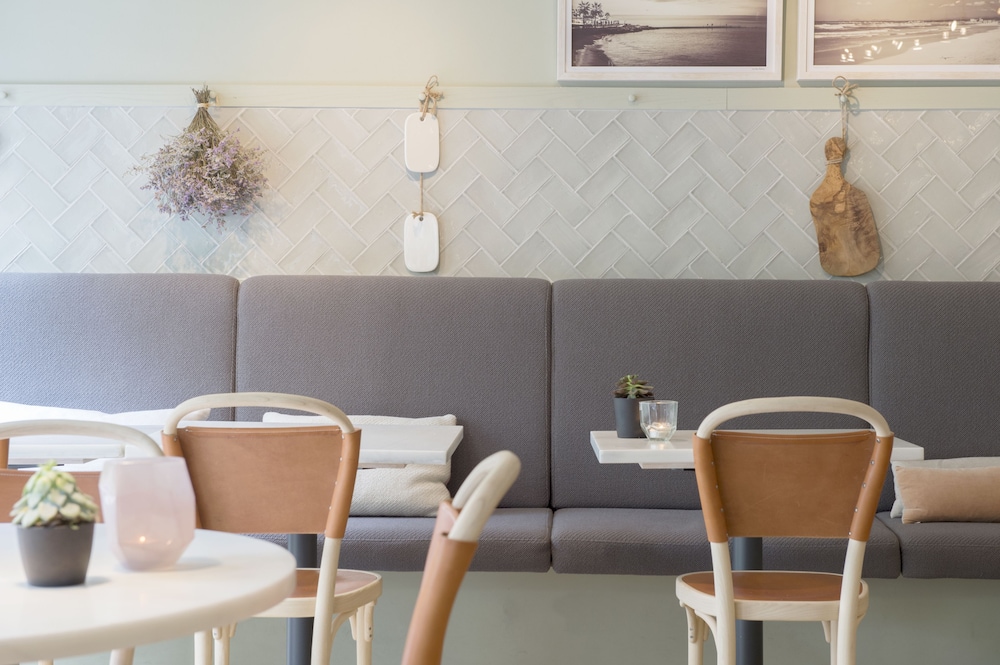 Petit Palace Hotel Tres — Restaurant & bars in Palma de Mallorca, Balearic Islands