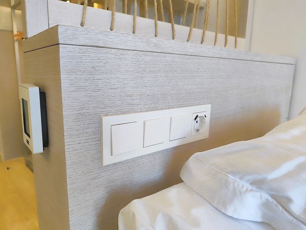 Valentin Somni Hotels & Suites – Adults Only +16 — Hotel rooms in Peguera, Balearic Islands