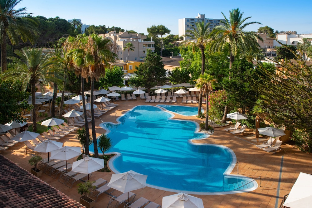Valentin Reina Paguera - Adults Only — Pool in Peguera, Balearic Islands