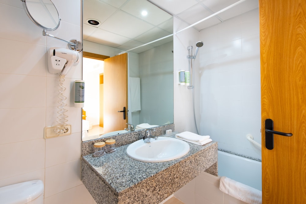 Valentin Reina Paguera - Adults Only — Rooms in Peguera, Balearic Islands