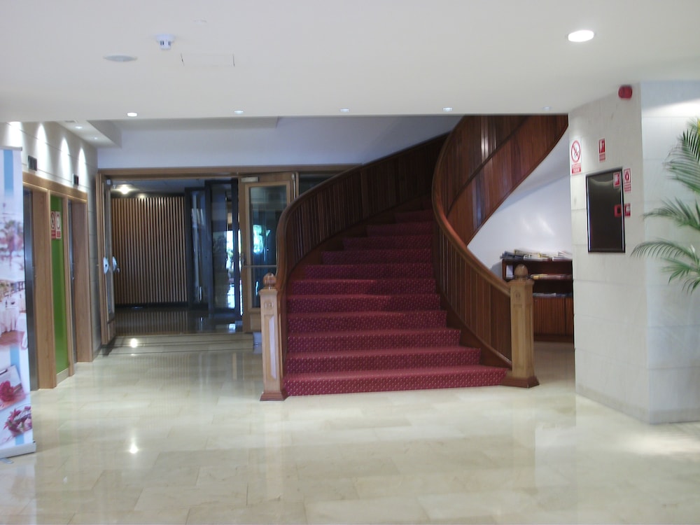 Hotel ValleMar — Hotel building in Puerto de la Cruz, Canary Islands