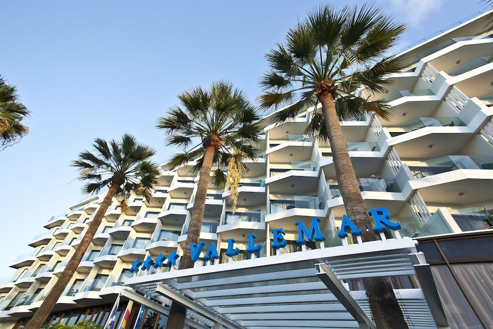 Hotel ValleMar — Hotel building in Puerto de la Cruz, Canary Islands