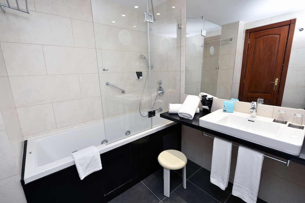 Hotel ValleMar — Hotel rooms in Puerto de la Cruz, Canary Islands