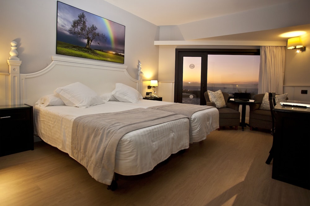 Hotel ValleMar — Hotel rooms in Puerto de la Cruz, Canary Islands