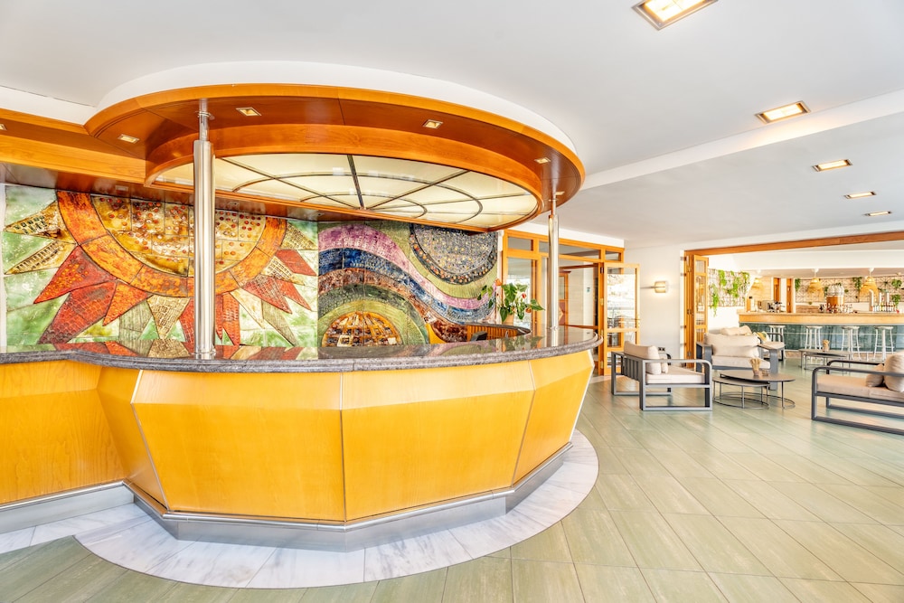 Cala Nova Apartamentos — Hotel building in Puerto Rico, Canary Islands