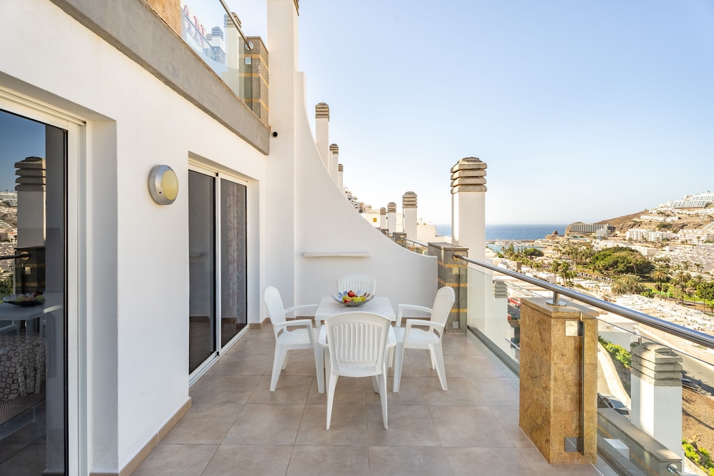 Cala Nova Apartamentos — Hotel building in Puerto Rico, Canary Islands