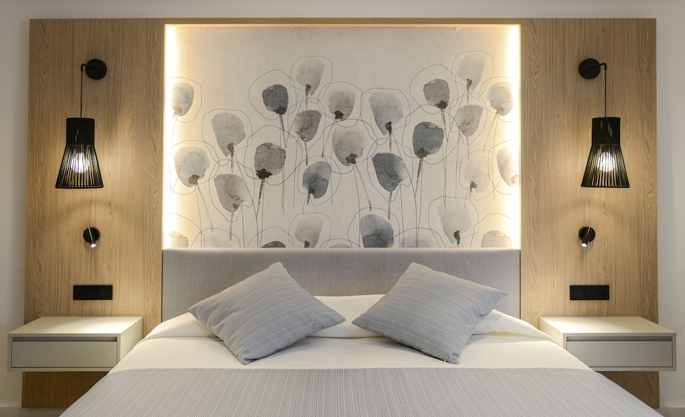 Hotel Capricho — Hotel rooms in Cala Ratjada, Balearic Islands