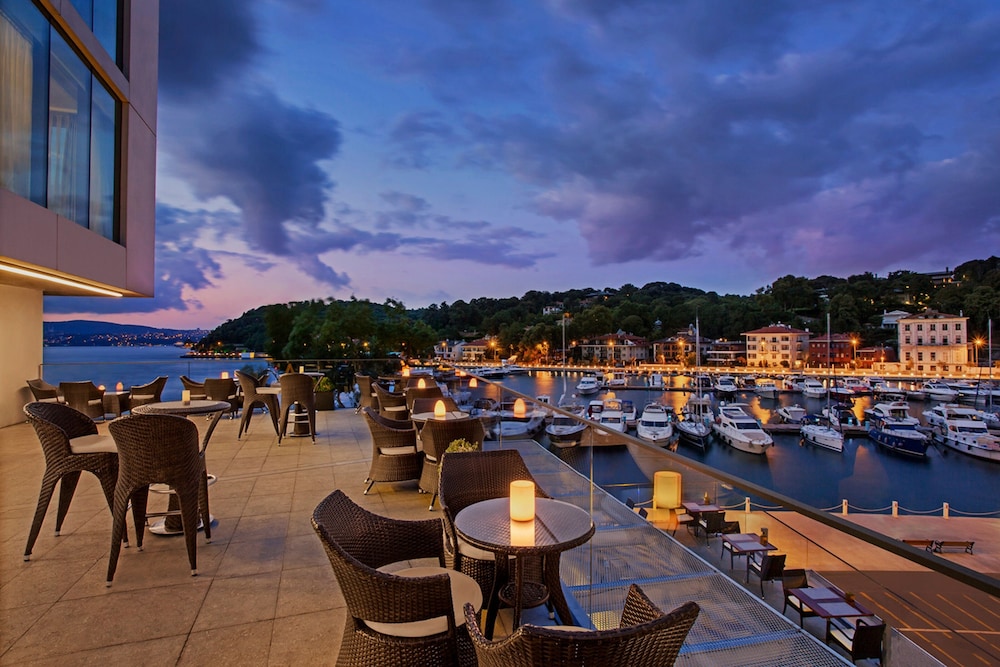 The Grand Tarabya Managed by Accor — Restaurant & bars in Istanbul, Istanbul