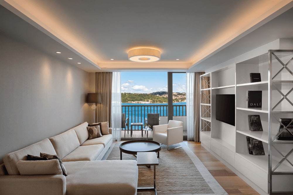 The Grand Tarabya Managed by Accor — Hotel rooms in Istanbul, Istanbul