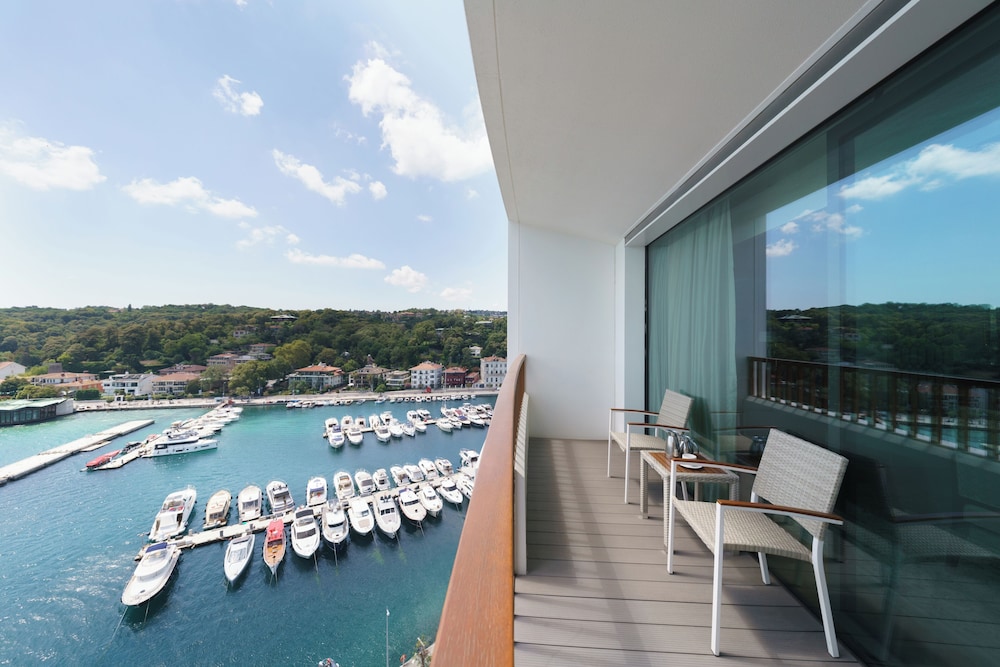 The Grand Tarabya Managed by Accor — Hotel rooms in Istanbul, Istanbul