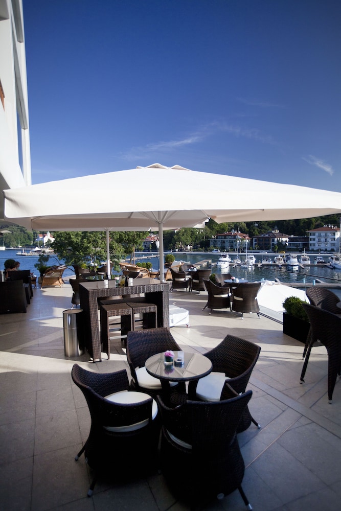 The Grand Tarabya Managed by Accor — Restaurant & bars in Istanbul, Istanbul