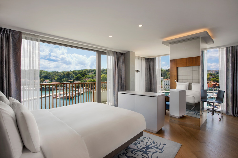 The Grand Tarabya Managed by Accor — Hotel rooms in Istanbul, Istanbul