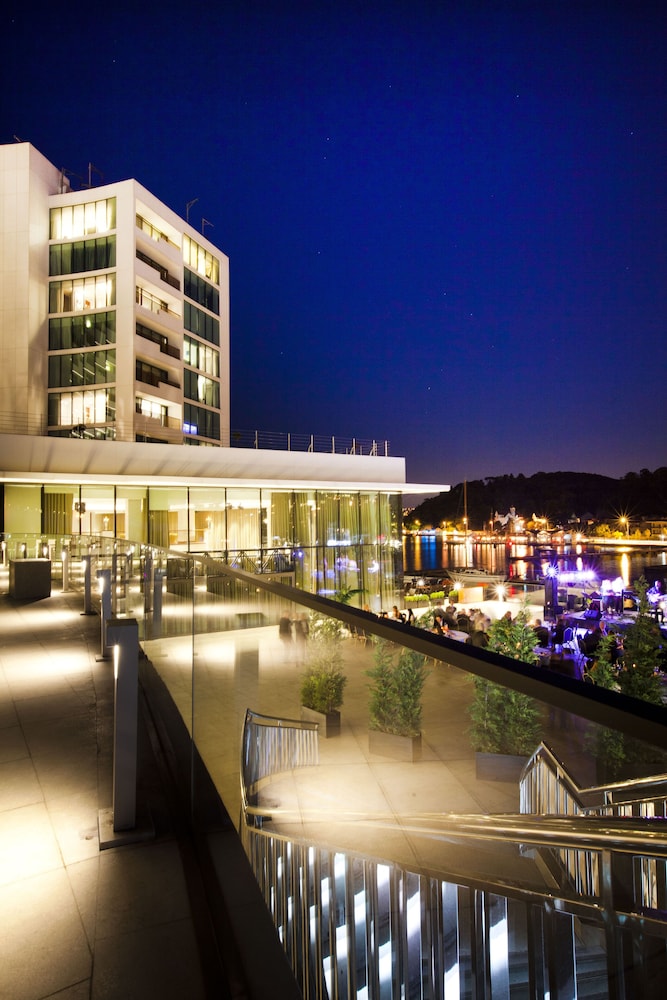 The Grand Tarabya Managed by Accor — Hotel building in Istanbul, Istanbul