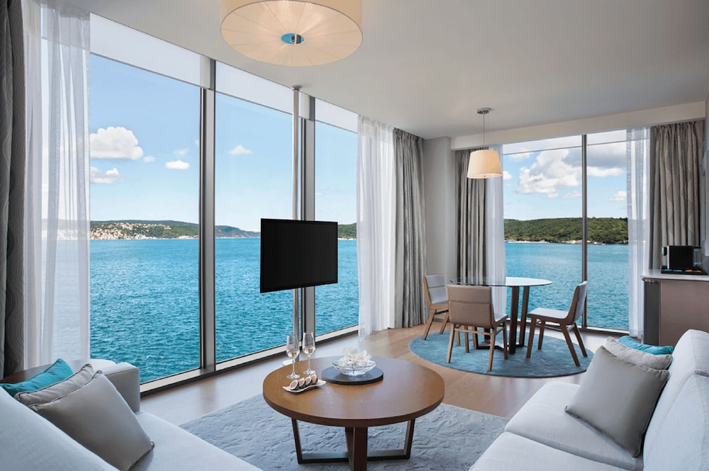 The Grand Tarabya Managed by Accor — Hotel rooms in Istanbul, Istanbul