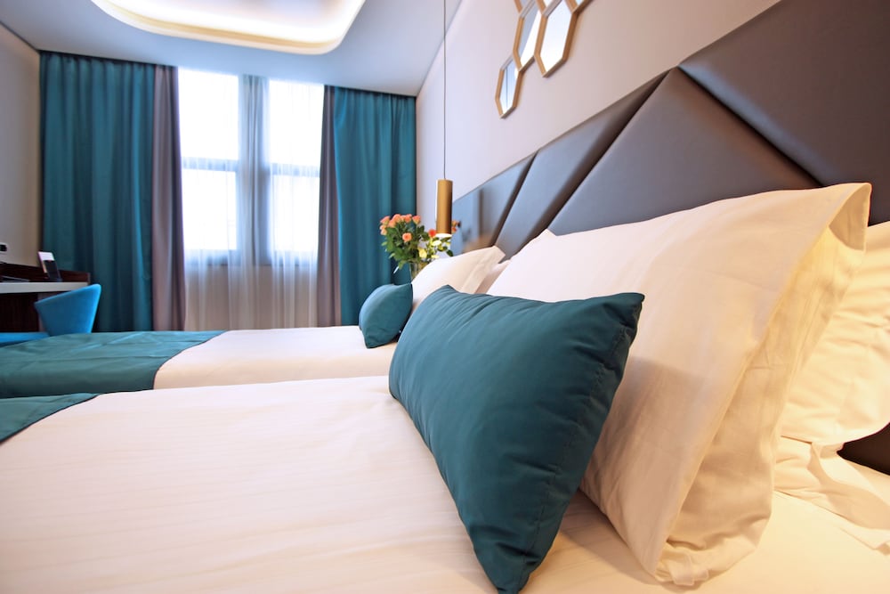 The Hive Hotel — Hotel rooms in Rome, Lazio