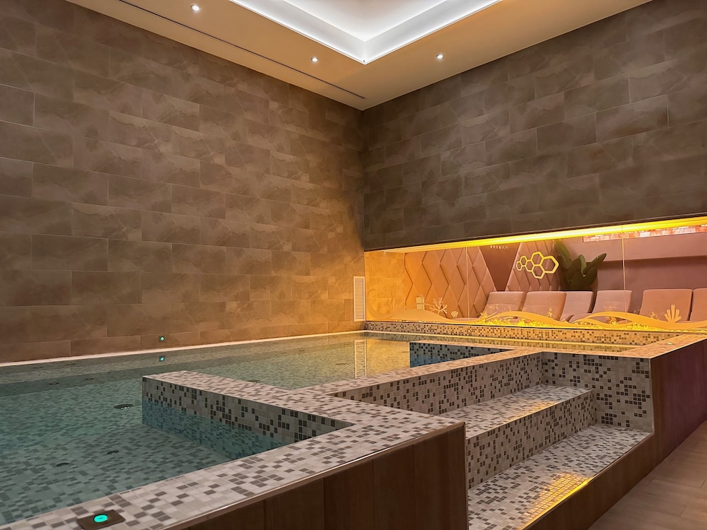 The Hive Hotel — Spa in Rome, Lazio