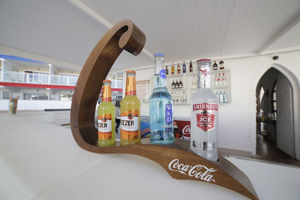 Pierre & Vacances Mallorca Deya - Recomendado para adultos — Restaurant & bars in Santa Ponca, Balearic Islands