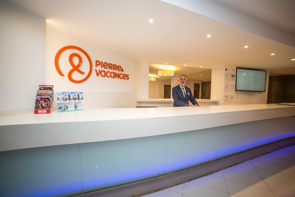 Pierre & Vacances Mallorca Deya - Recomendado para adultos — Hotel building in Santa Ponca, Balearic Islands