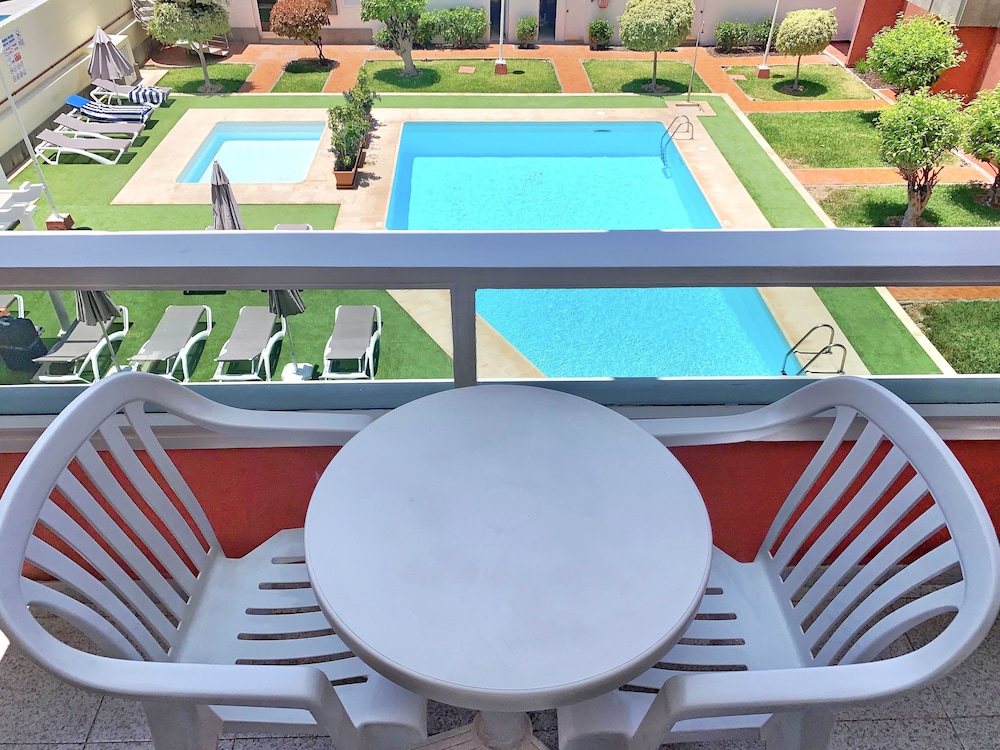 Don Gregorio — Swimming pool in Playa del Ingles, Canary Islands