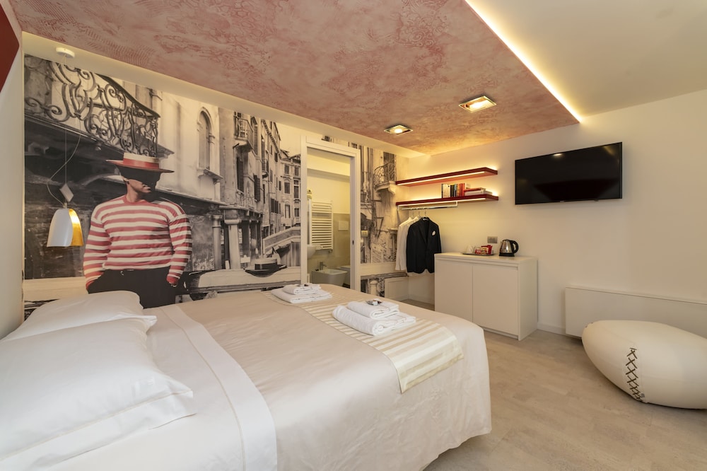Ca' de la Fonte | WENICE Deep Culture — Hotel rooms in Venice, Veneto