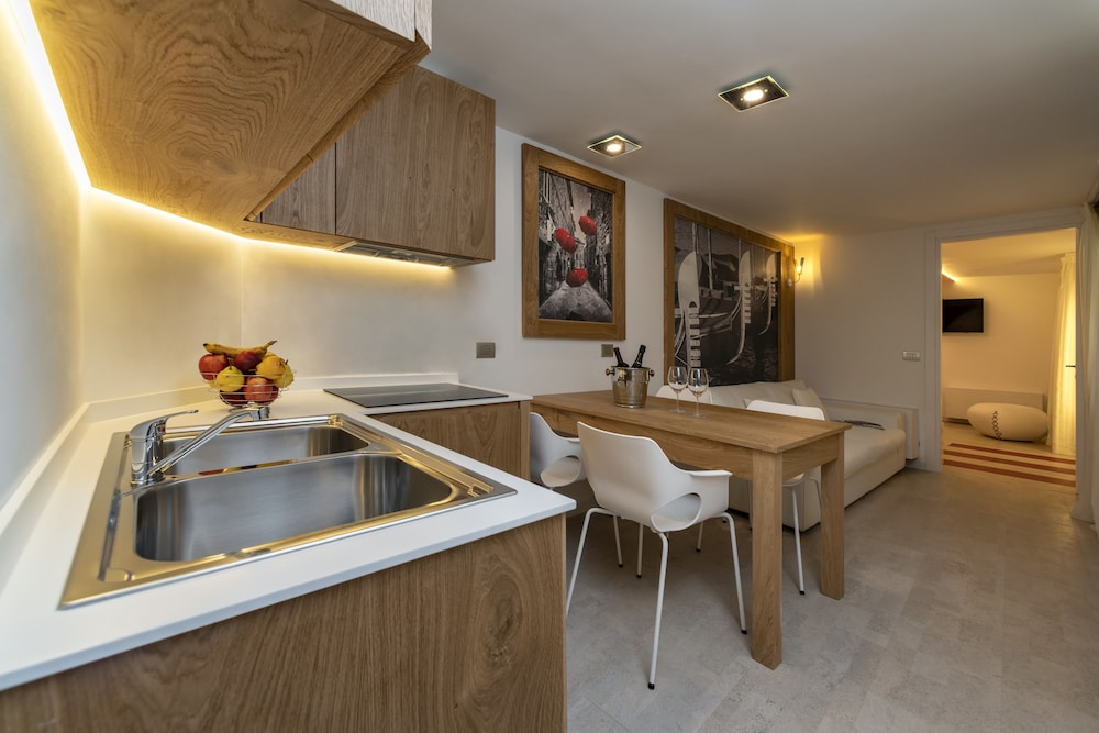 Ca' de la Fonte | WENICE Deep Culture — Hotel rooms in Venice, Veneto