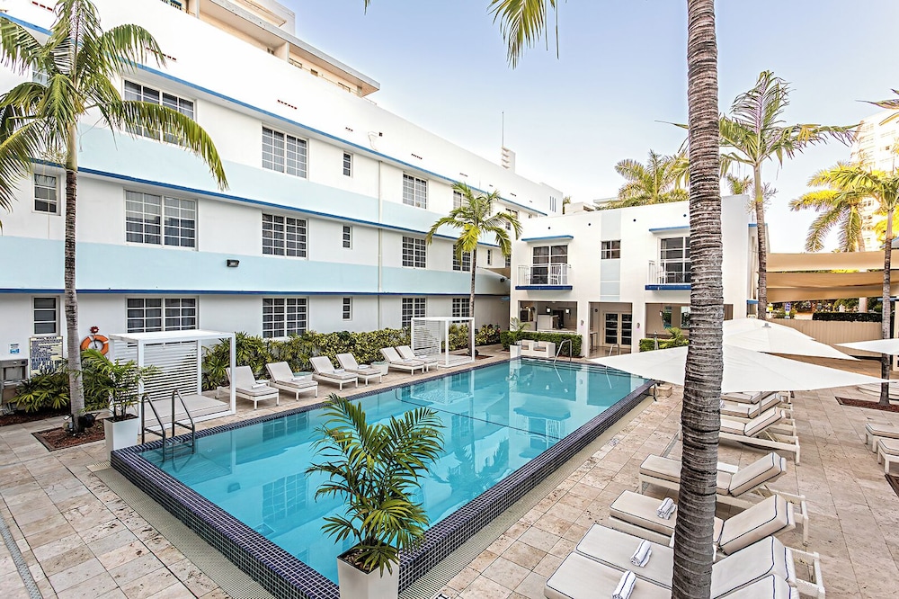 Pestana South Beach Art Deco Miami — Swimming pool in Miami, Florida