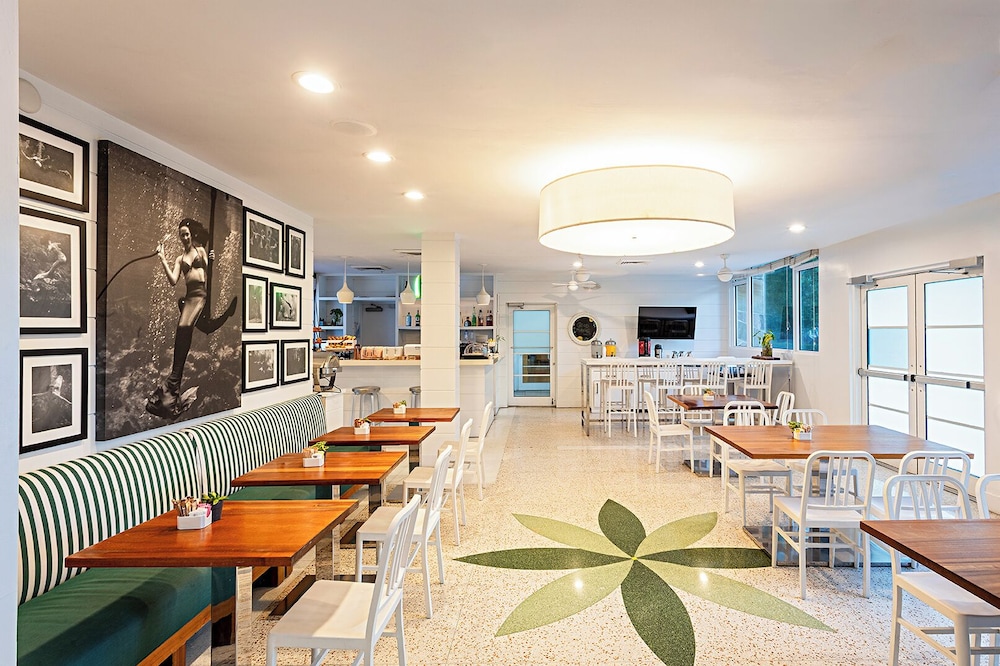 Pestana South Beach Art Deco Miami — Restaurant & bars in Miami, Florida