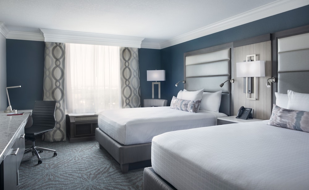 Rosen Centre Hotel — Hotel rooms in Orlando, Florida