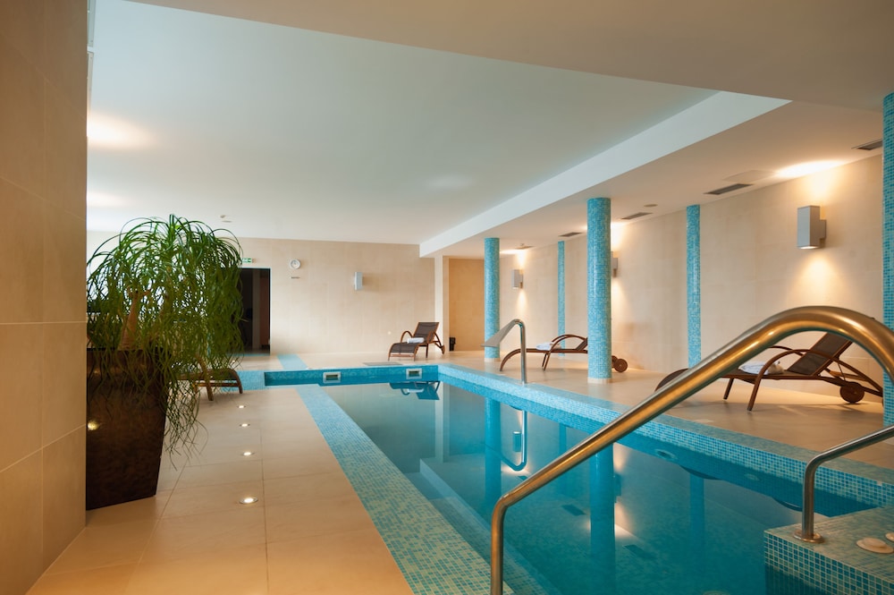 Hotel Rotondo — Swimming pool in Seget Donji, Split-Dalmatia