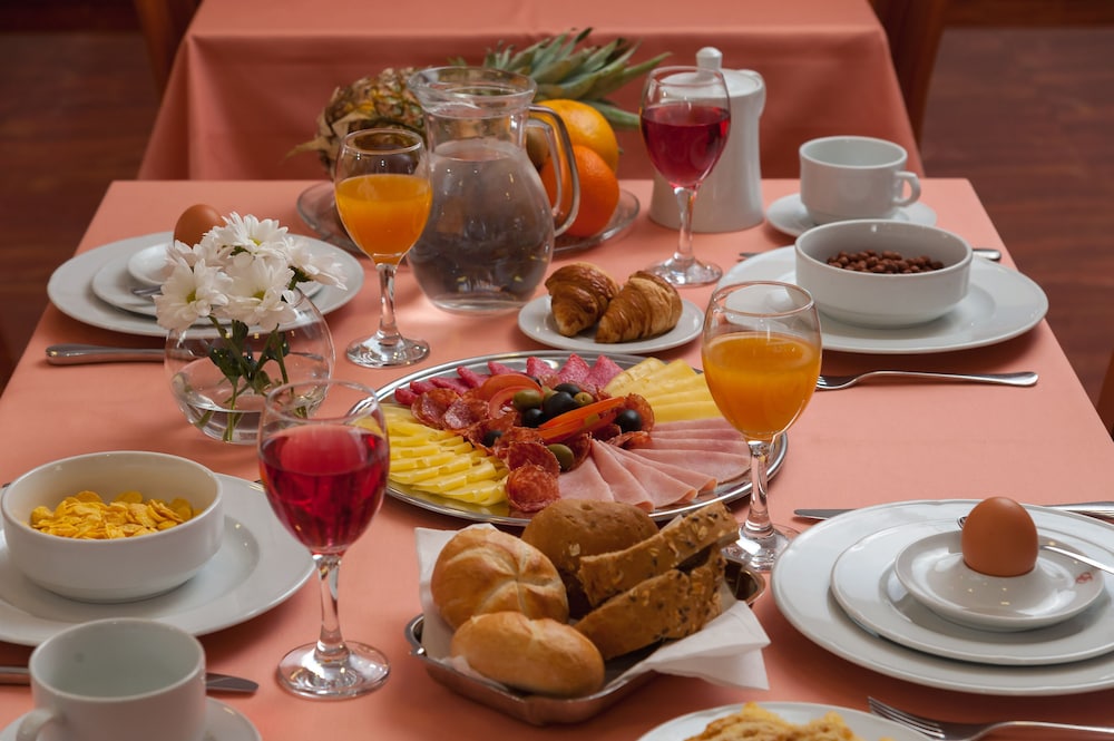 Hotel Rotondo — Restaurant & bars in Seget Donji, Split-Dalmatia
