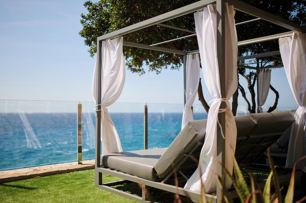 Alua Calas de Mallorca Resort - Hyatt Inclusive Collection — Beach in Calas de Mallorca, Balearic Islands