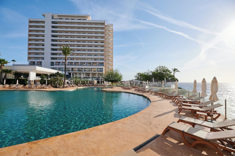 Alua Calas de Mallorca Resort - Hyatt Inclusive Collection — Swimming pool in Calas de Mallorca, Balearic Islands
