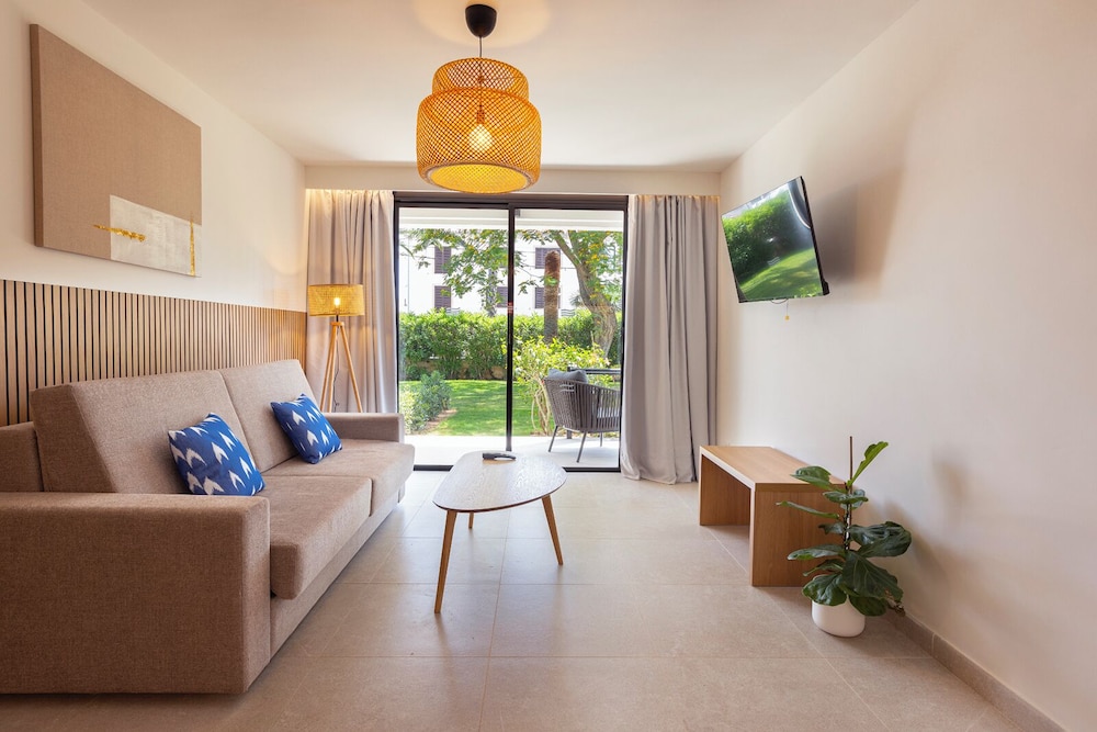 Hotel Eu Bahia Pollença — Hotel rooms in Puerto Pollensa, Balearic Islands