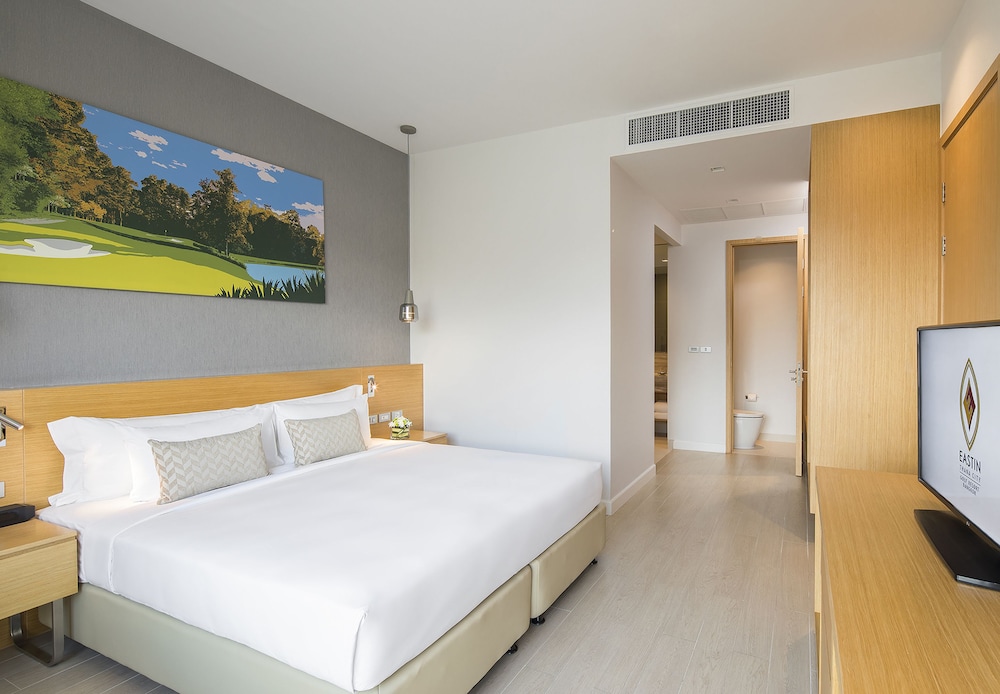 Eastin Thana City Golf Resort Bangkok — Hotel rooms in Bang Khlo, Bangkok
